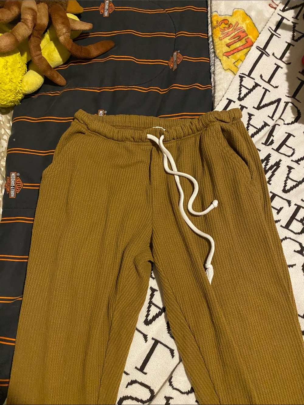 aerie Camel color Waffle-Knit Drawstring Joggers - Picture 3 of 9